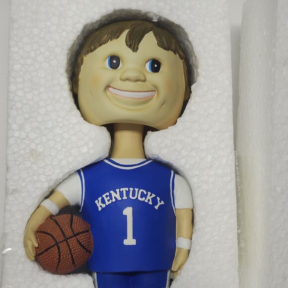 UK University of Kentucky Basketball Bobble Head bobbin bobblehead 2001 box - Picture 11 of 16